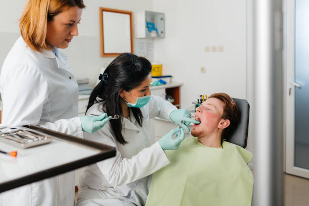 Best Weekend Emergency Dentist in Silver Lake, KS